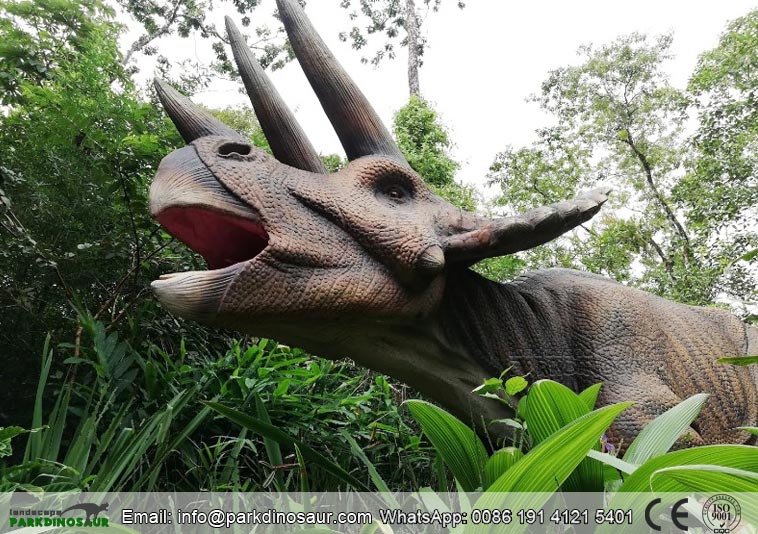 /Dinosaurio gigante de tamaño natural para parque